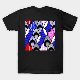 jawsome shark scallop pattern T-Shirt